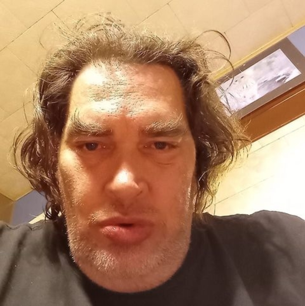 Meet your Posher, Johnny